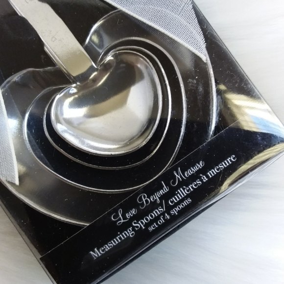 Kate Aspen Measuring Spoons  4 Heart Shaped Silver-tone - Picture 3 of 5